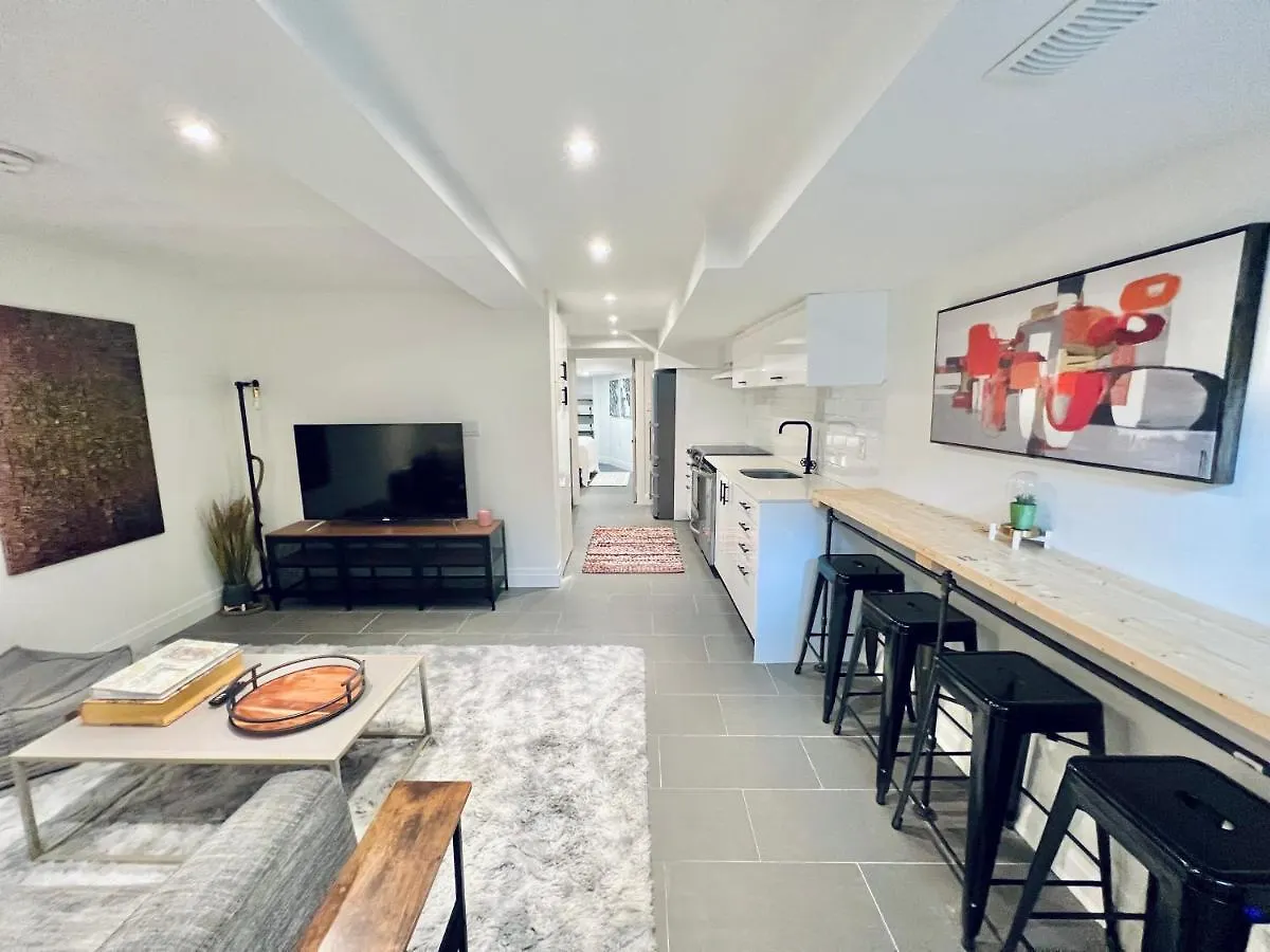 1 Bedroom Home In Toronto Downtown East Side