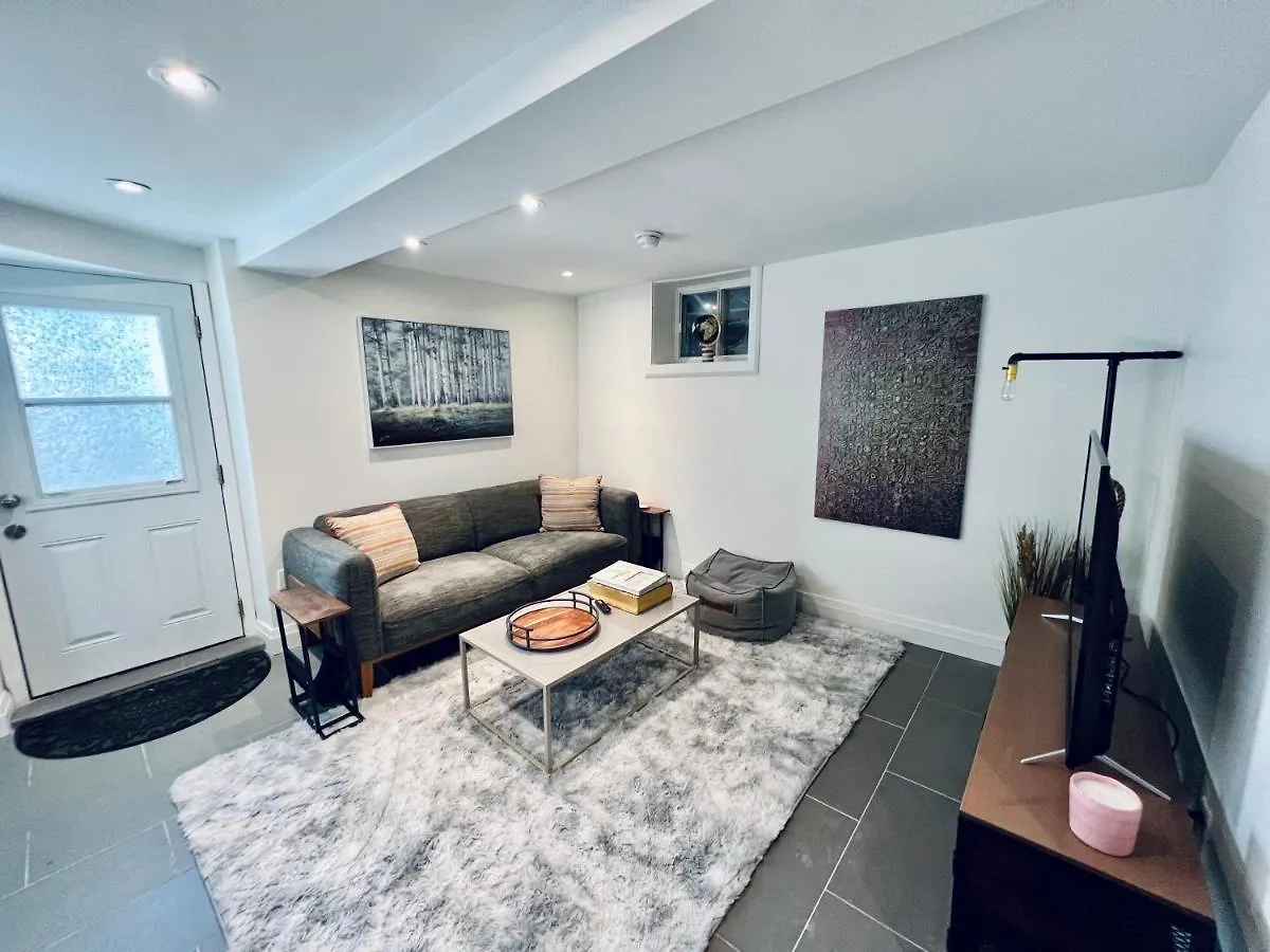 Apartment 1 Bedroom Home In Toronto Downtown East Side
