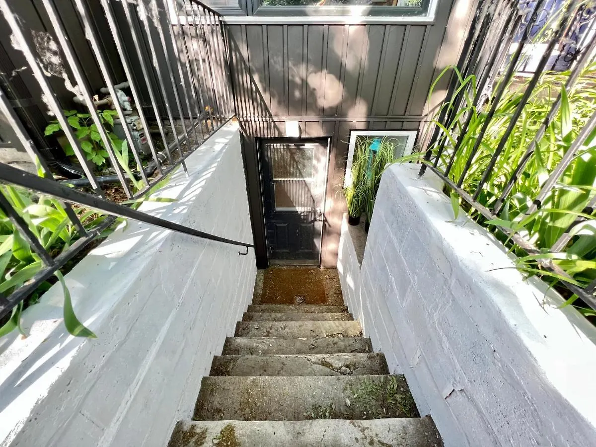 Apartment 1 Bedroom Home In Toronto Downtown East Side